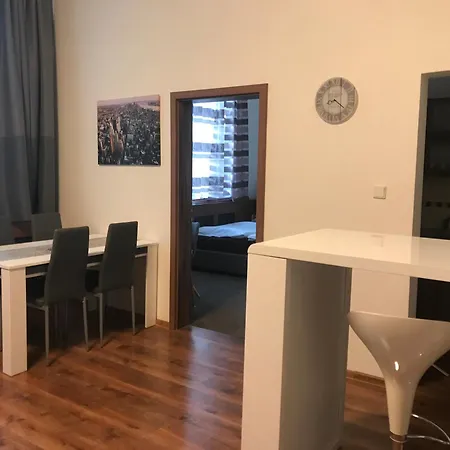Old Town Boutique * Либерц